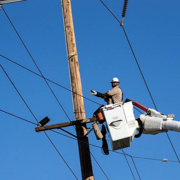 Post-earthquake power delivery