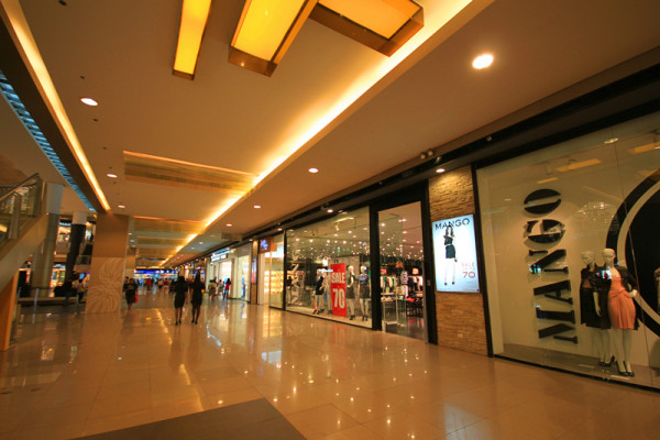 ZMS supplied low smoke halogen free cables for a local shopping mall project in the Philippines.